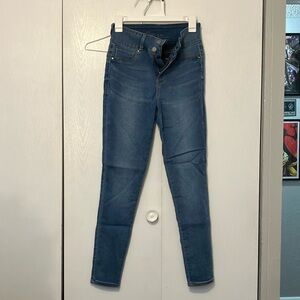 Blue high rise jeggings